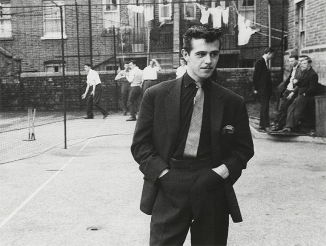 Percy, el adolescente del estudio de Karel Reisz sobre un club juvenil del sur de Londres en "We are the lambeth boys" 1959.