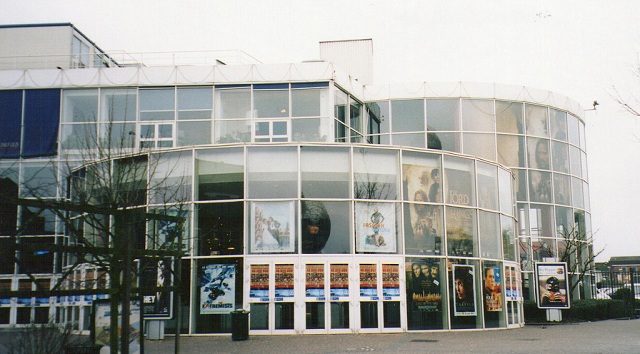 Inaugurado en 1988, el Kinepolis de Bruselas, con 25 pantallas, fue uno de los primeros megacomplejos del mundo.